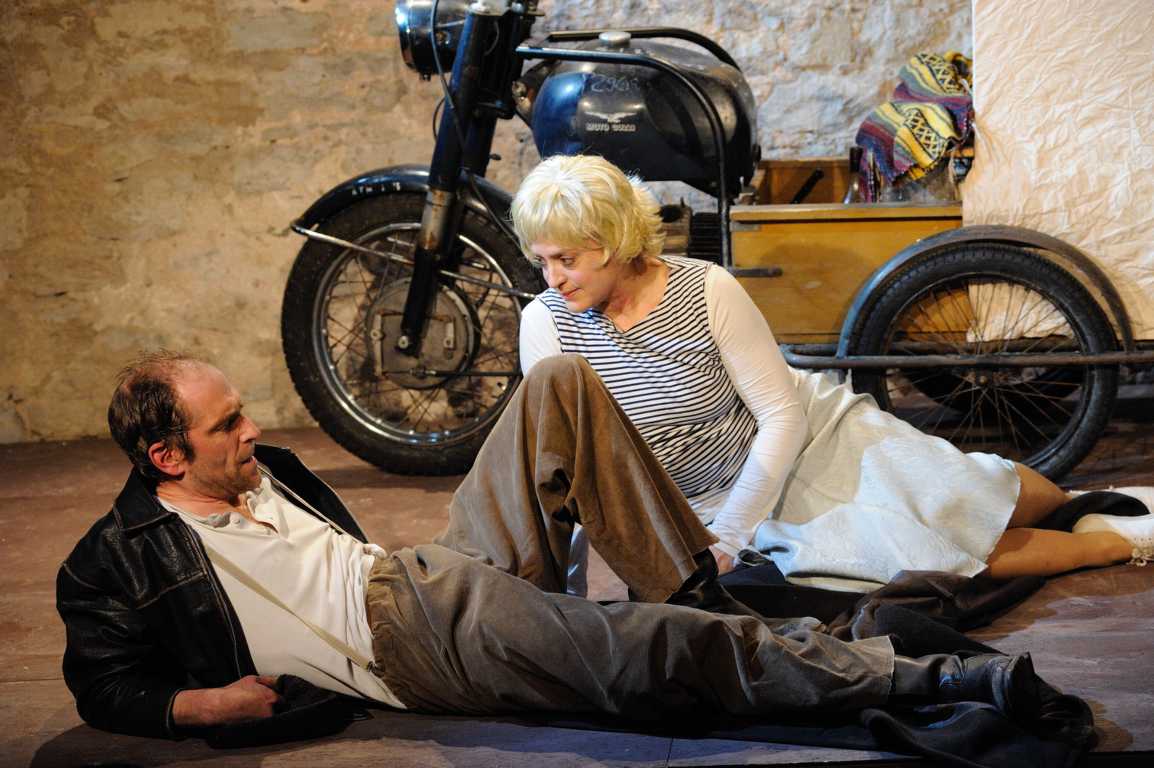 Martin Menner, Brigitte Obermeyer in: La Strada